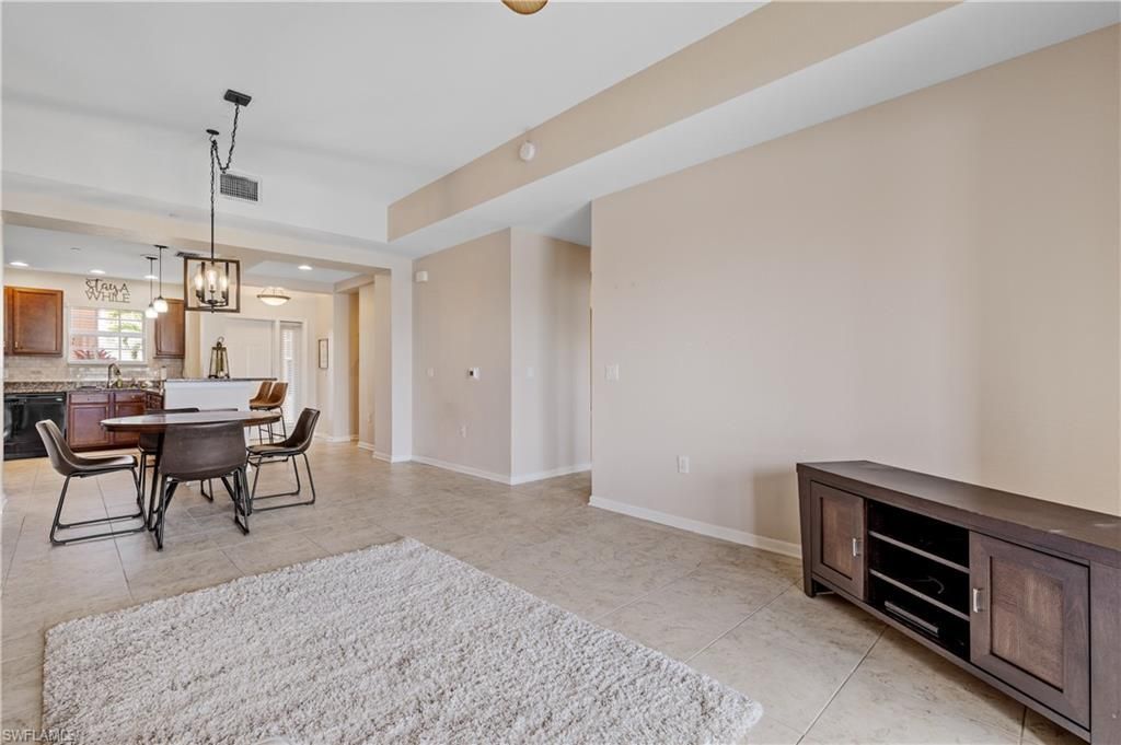 10035 Via Colomba Cir, Unit 102, Fort Myers, FL 33966 Photo