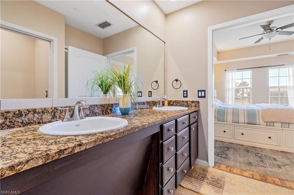 10035 Via Colomba Cir, Unit 102, Fort Myers, FL 33966 Photo