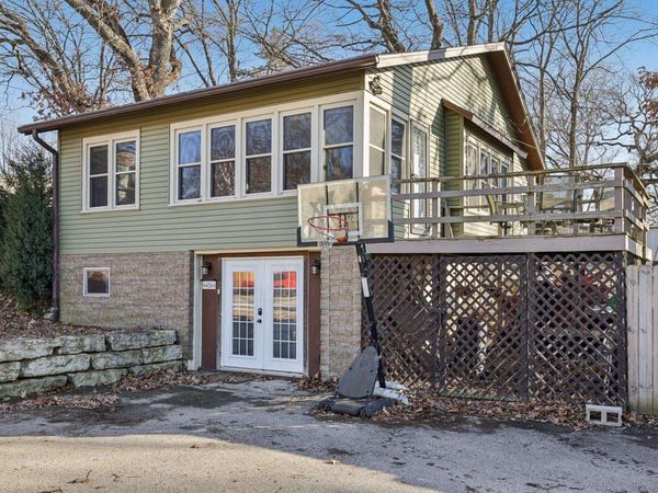 N4564 Warne Avenue, Cambridge, WI 53523