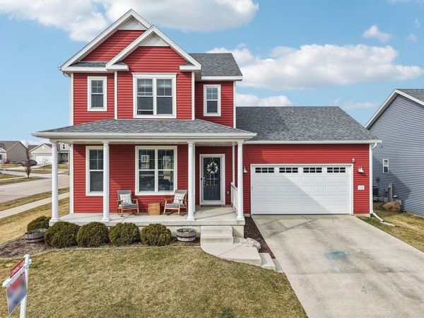 117 Crooked Tree Circle, DeForest, WI 53532