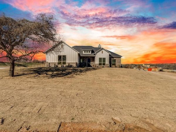 7017 Ranch View Place, Springtown, TX 76082