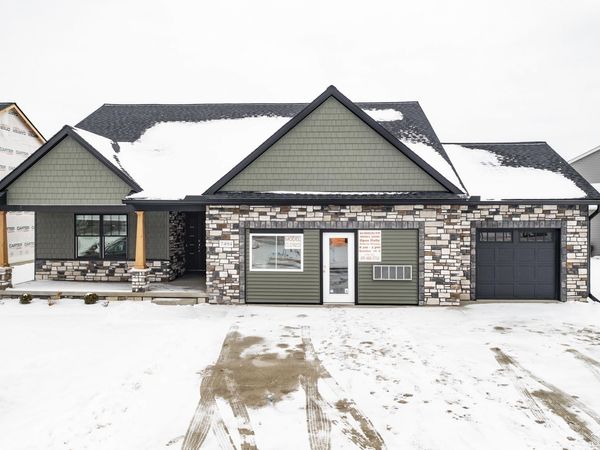 7494 Montri Drive, Temperance, MI 48182