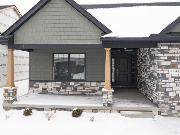 7494 Montri Drive, Temperance, MI 48182