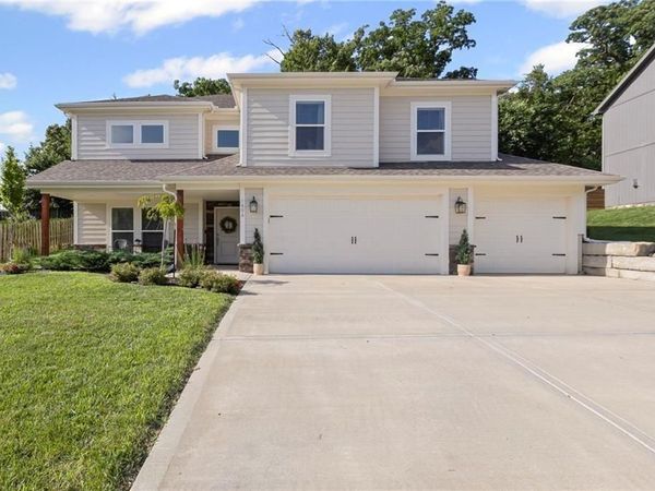 1804 NW 59th Street, Kansas City, MO 64118