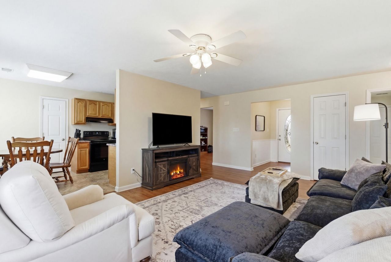 360 Brandon Court, Berea, KY 40403 Main Photo