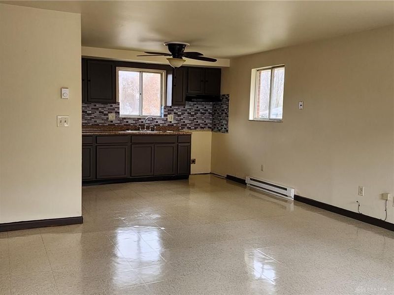 542 Fairfield Avenue, Fairborn, OH 45324 Photo 2