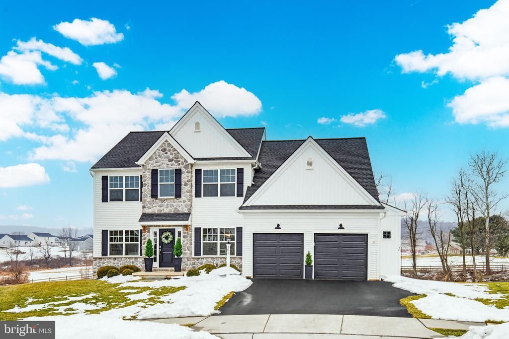 101 Darlington Court, New Providence, PA 17560 Main Photo