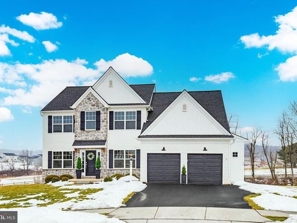 101 DARLINGTON COURT, NEW PROVIDENCE, PA 17560