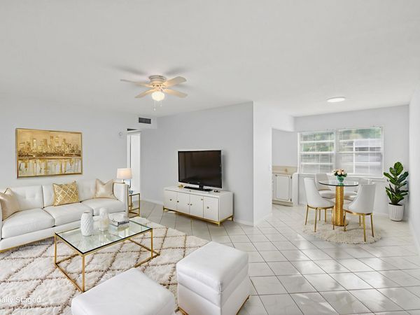 360 Fanshaw I, Boca Raton, FL 33434