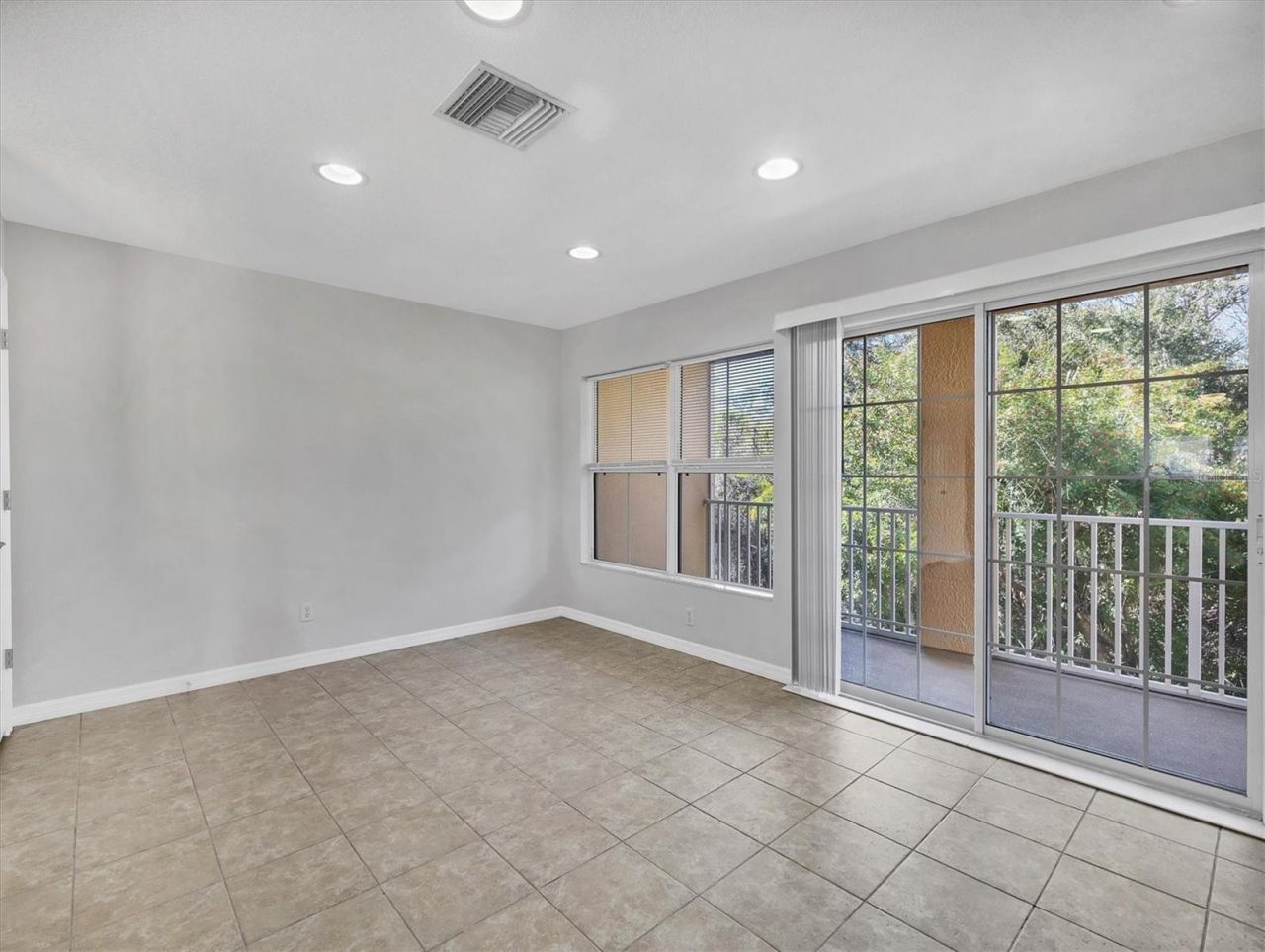 8717 Spruce Hills Court, Unit 8717, Lakewood Ranch, FL 34202 Photo