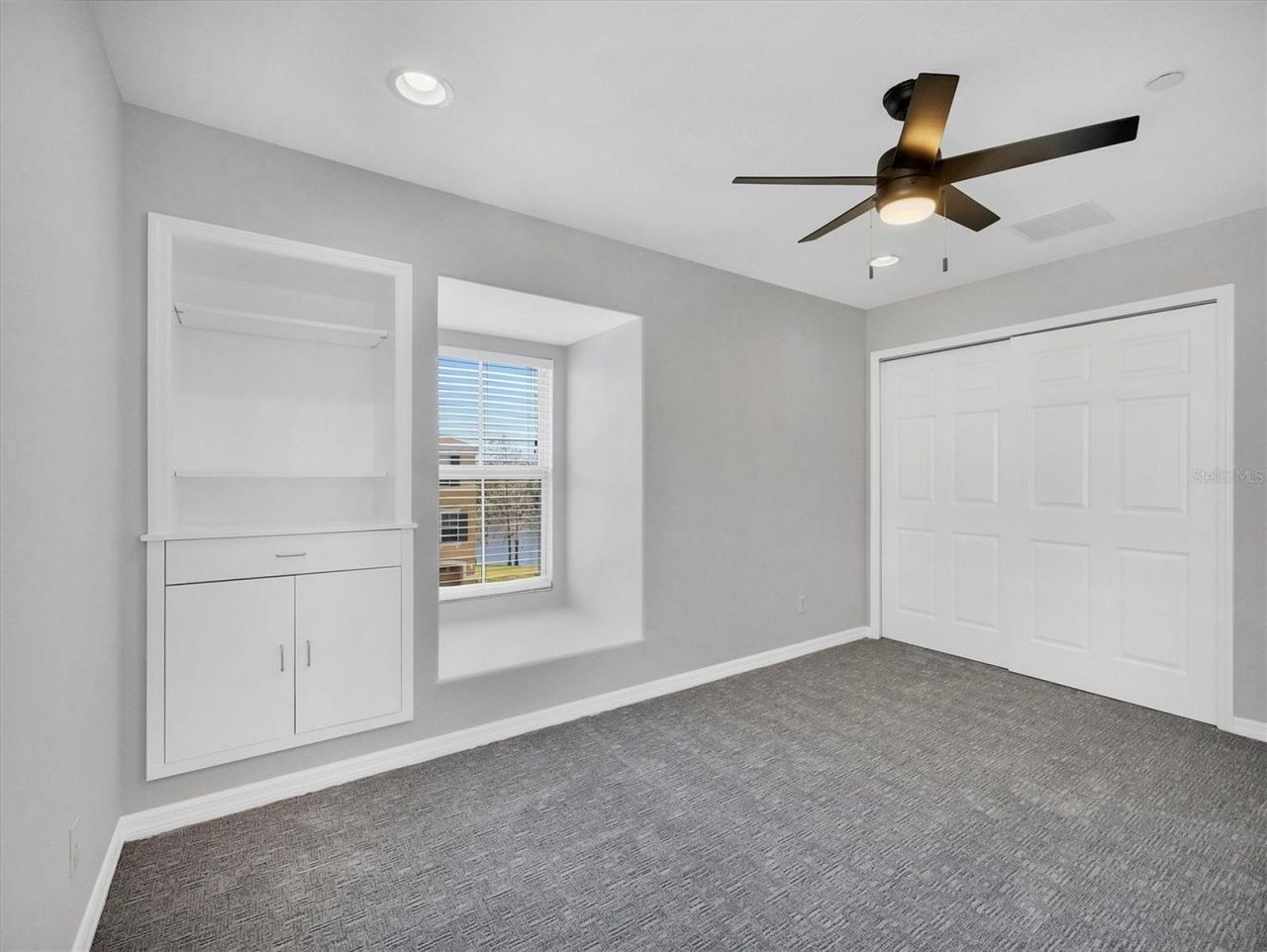 8717 Spruce Hills Court, Unit 8717, Lakewood Ranch, FL 34202 Photo