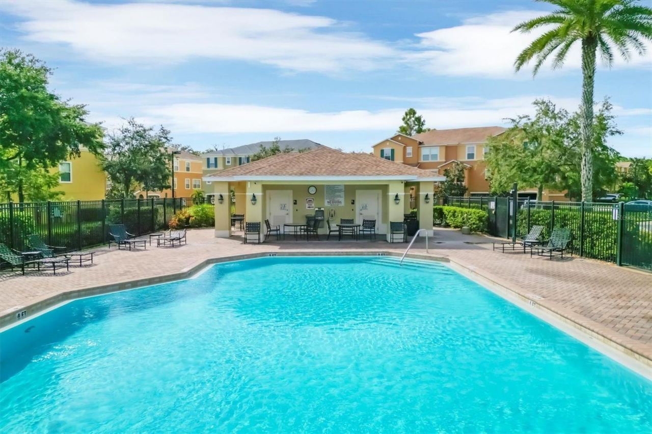 8717 Spruce Hills Court, Unit 8717, Lakewood Ranch, FL 34202 Photo