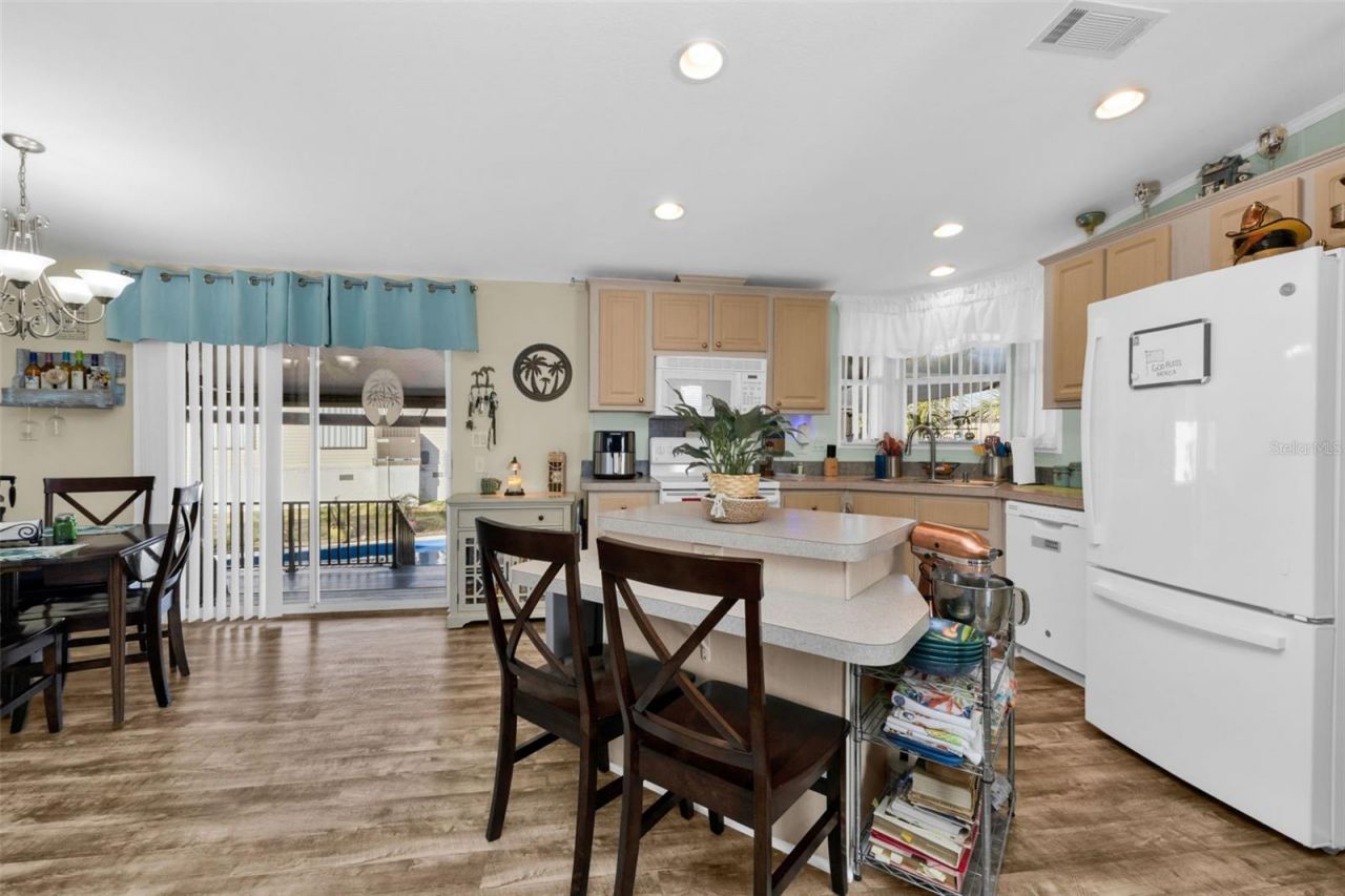 700 Longbeach Court, Punta Gorda, FL 33950 Photo