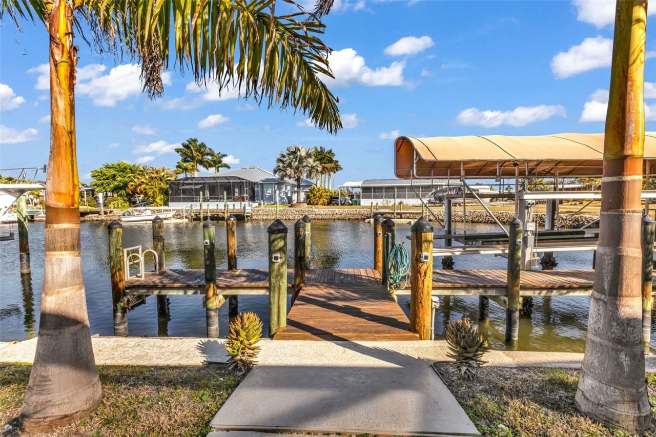 700 Longbeach Court, Punta Gorda, FL 33950 Photo