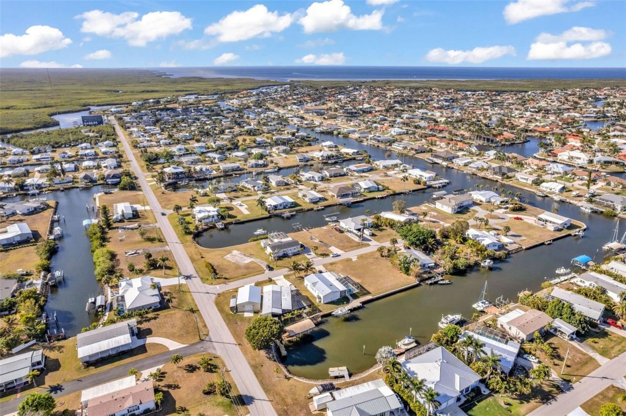 700 Longbeach Court, Punta Gorda, FL 33950 Photo