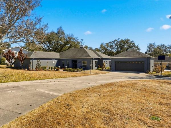 5225 GLENMORE DRIVE, LAKELAND, FL 33813