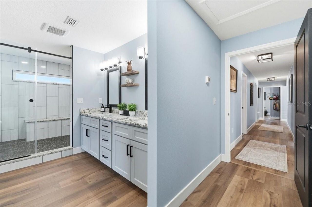 5225 Glenmore Drive, Lakeland, FL 33813 Photo