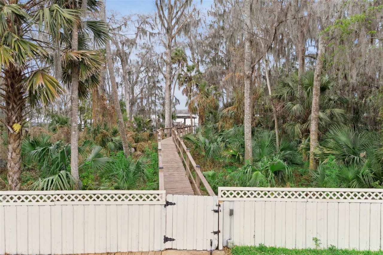 422 Sandringham Court, Winter Springs, FL 32708 Photo