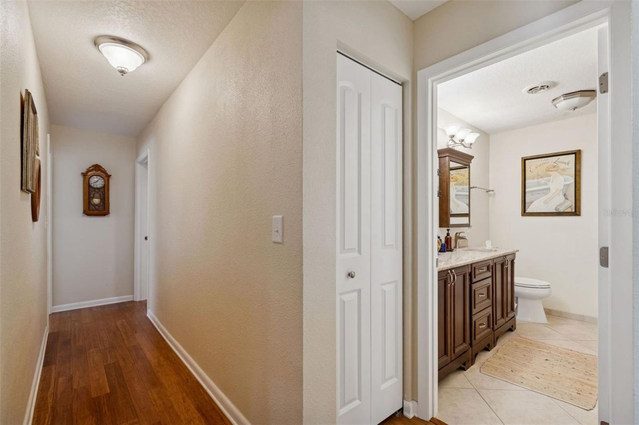 2268 Indian Avenue N, Belleair Bluffs, FL 33770 Photo