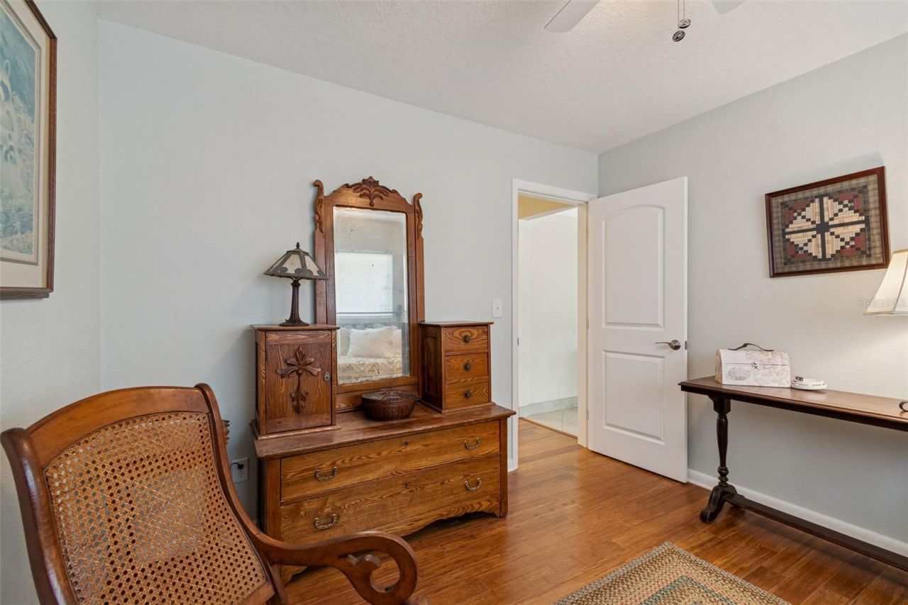 2268 Indian Avenue N, Belleair Bluffs, FL 33770 Photo