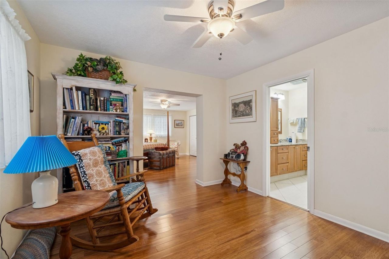 2268 Indian Avenue N, Belleair Bluffs, FL 33770 Photo