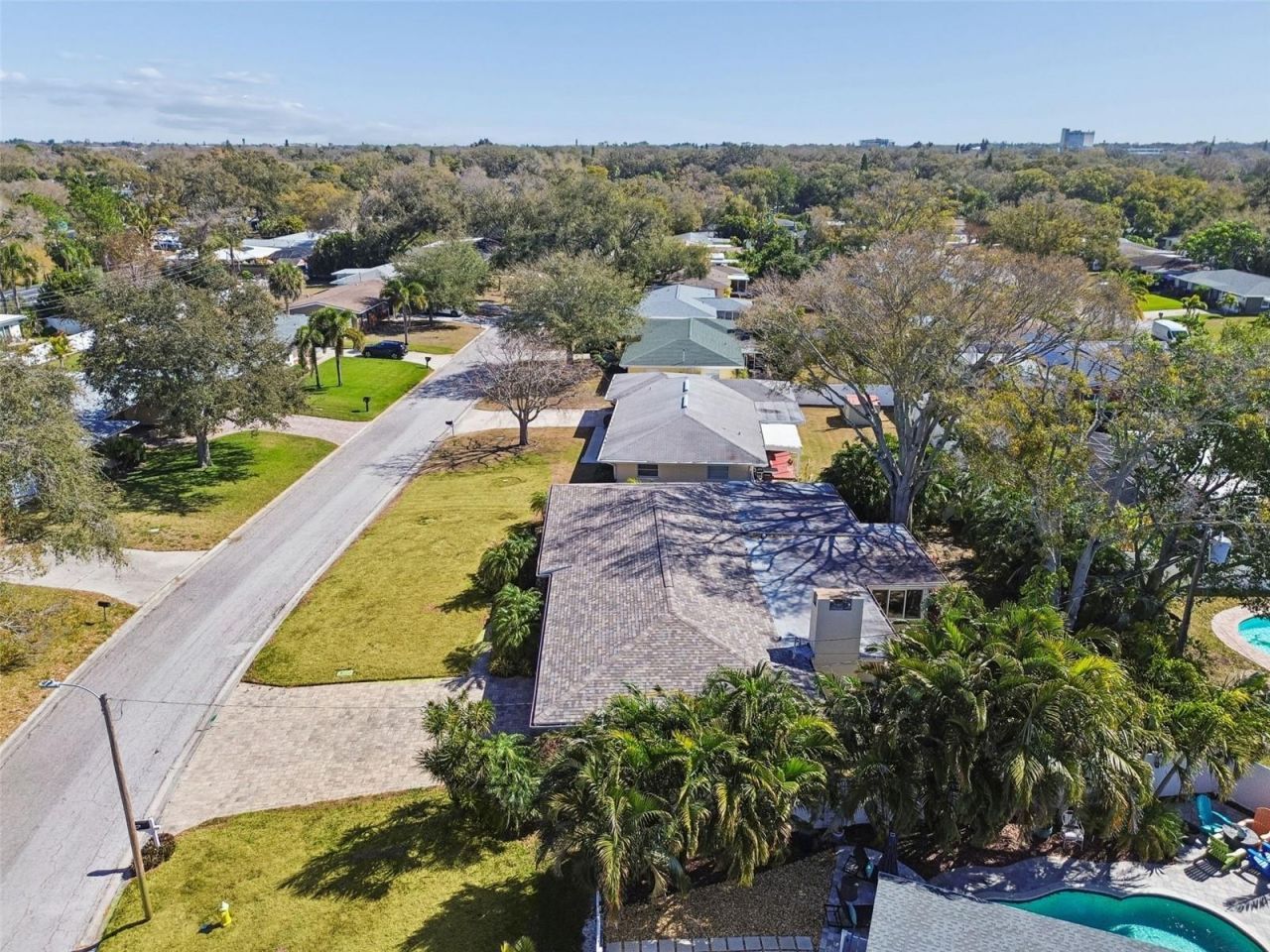 2268 Indian Avenue N, Belleair Bluffs, FL 33770 Photo