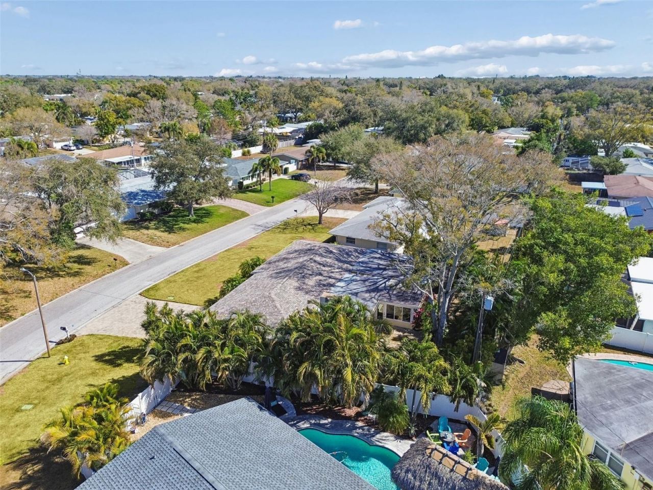 2268 Indian Avenue N, Belleair Bluffs, FL 33770 Photo