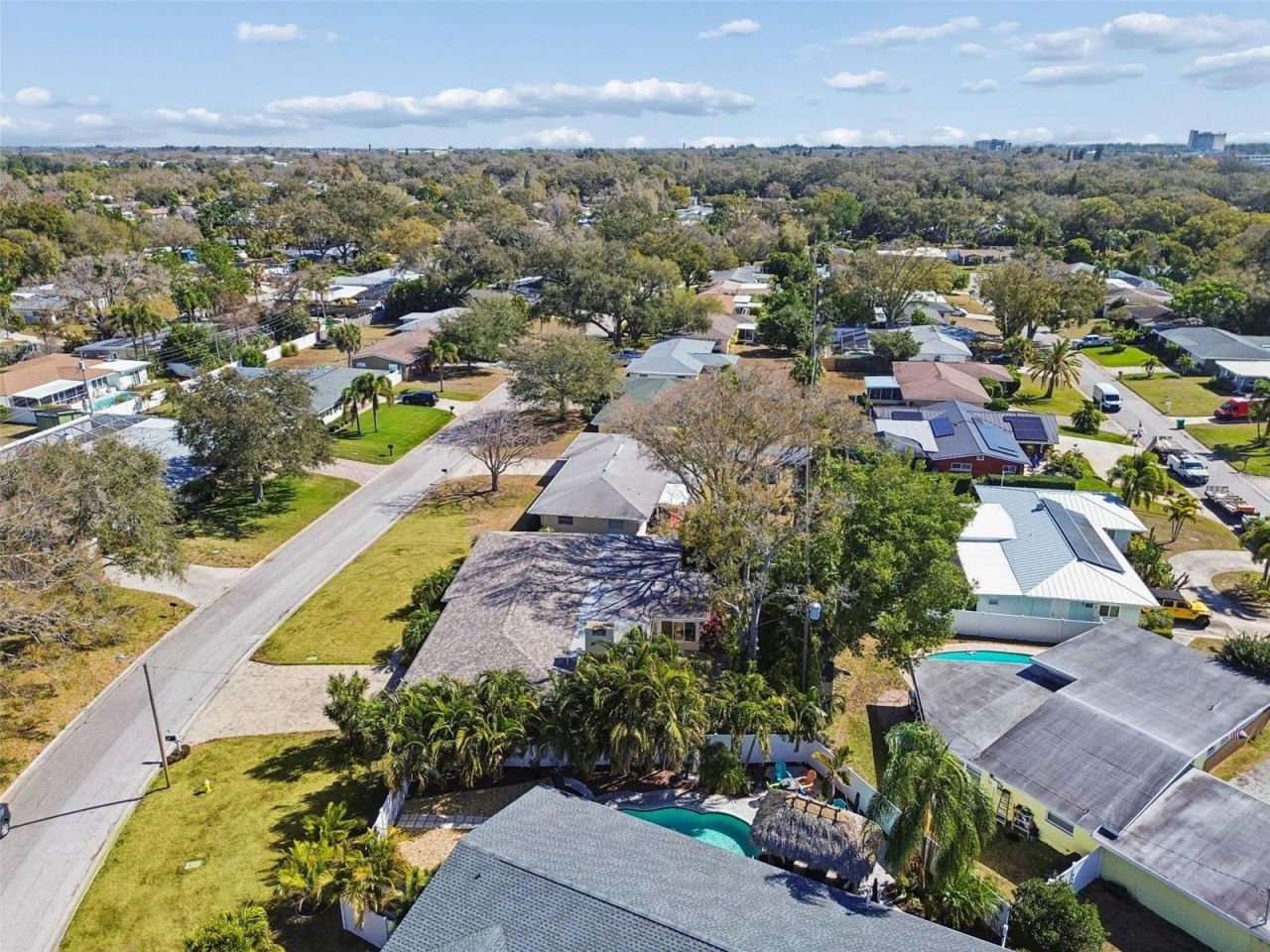 2268 Indian Avenue N, Belleair Bluffs, FL 33770 Photo