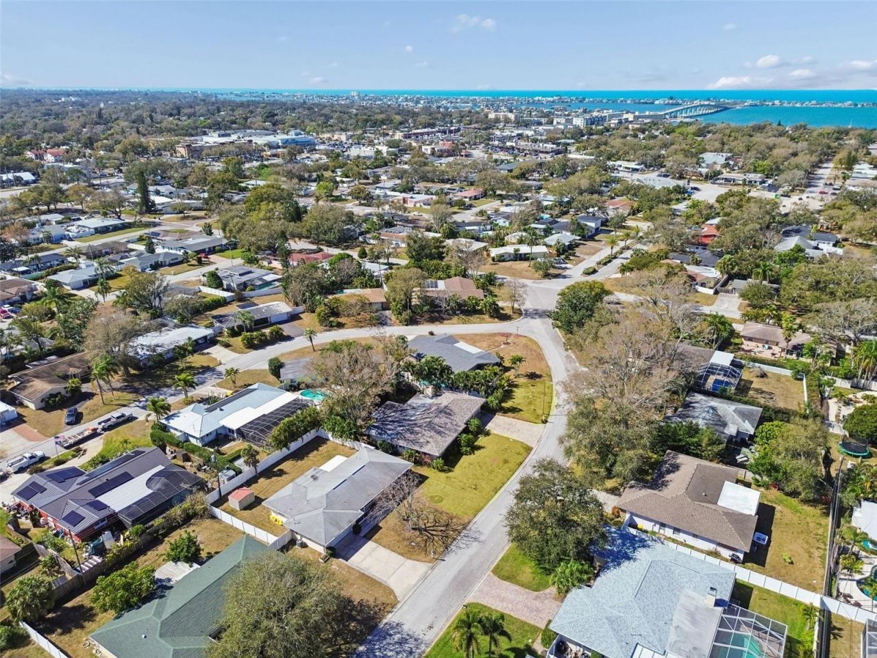 2268 Indian Avenue N, Belleair Bluffs, FL 33770 Photo