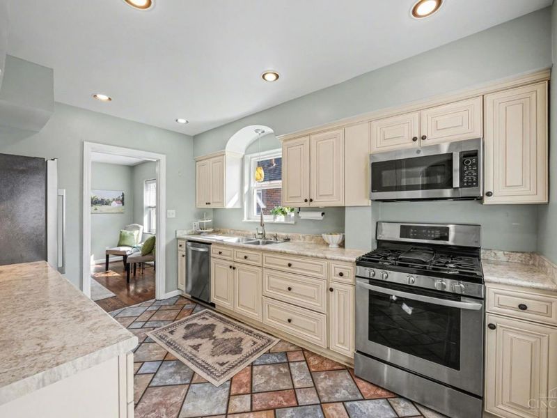 3715 Simpson Avenue, Fairfax, OH 45227 Photo 9