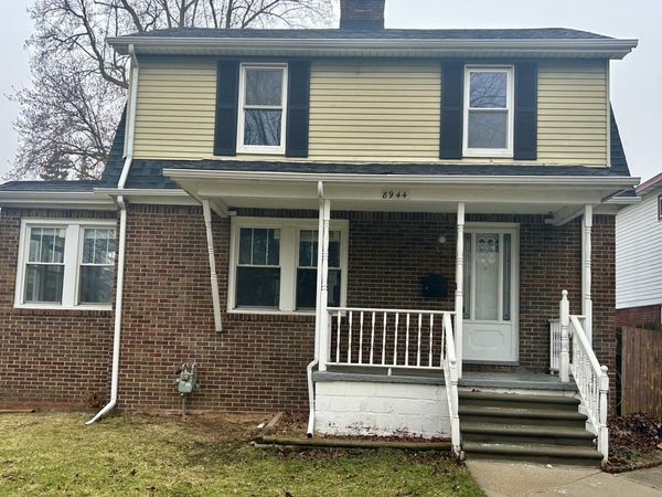 8944 William Street, Taylor, MI 48180