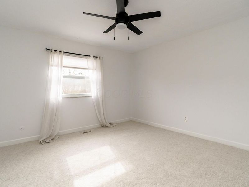 1217 Weybridge Road , Columbus, OH 43220 Photo 16