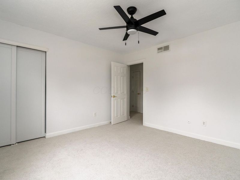 1217 Weybridge Road , Columbus, OH 43220 Photo 19