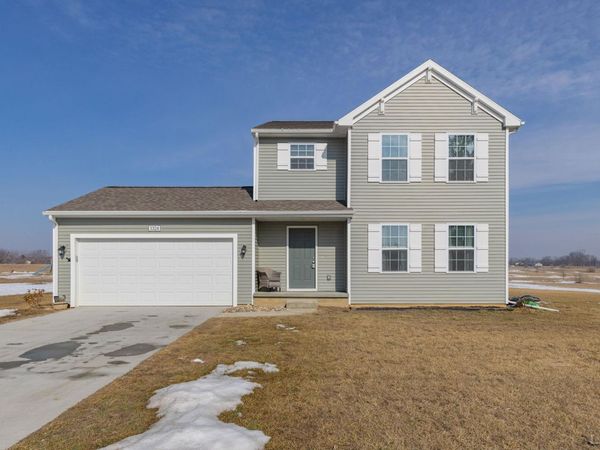 3324 Sutton , Adrian, MI 49221