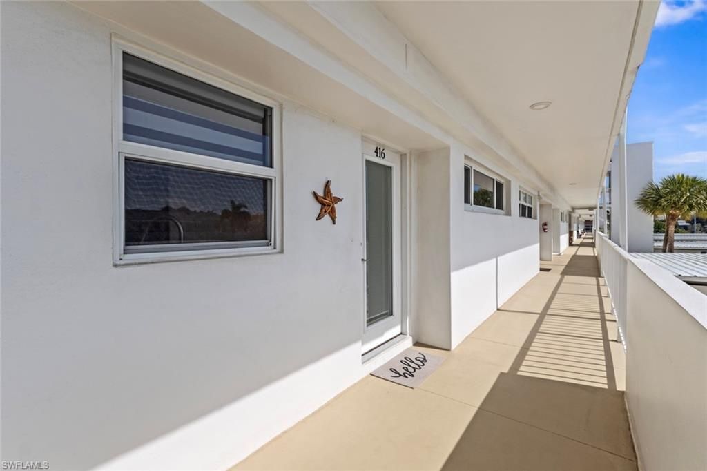 416 Broad Ave S, Unit H416, Naples, FL 34102 Photo