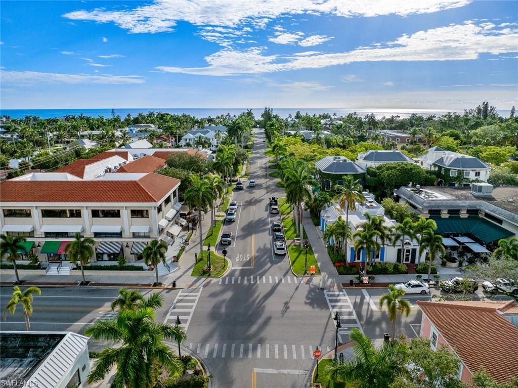 416 Broad Ave S, Unit H416, Naples, FL 34102 Photo