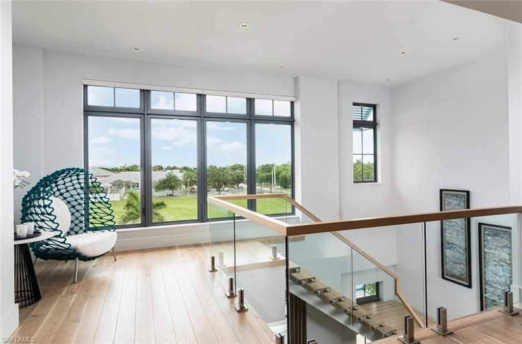 101 8th St S, Unit 210, Naples, FL 34102 Photo