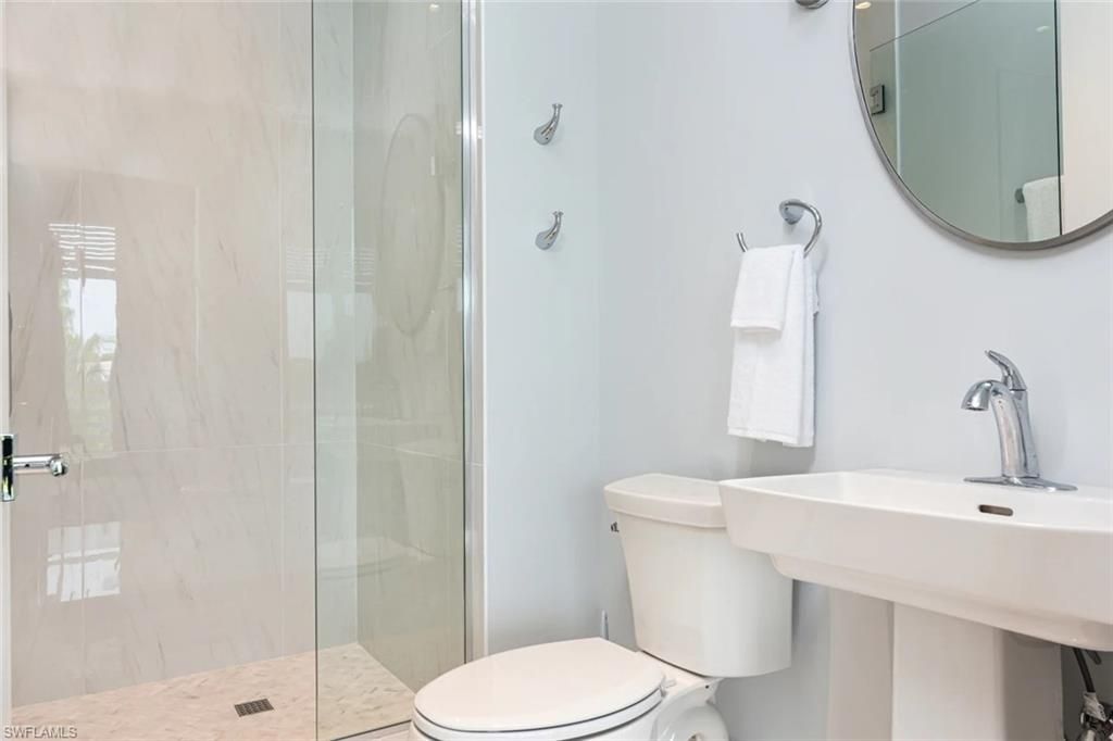 101 8th St S, Unit 210, Naples, FL 34102 Photo