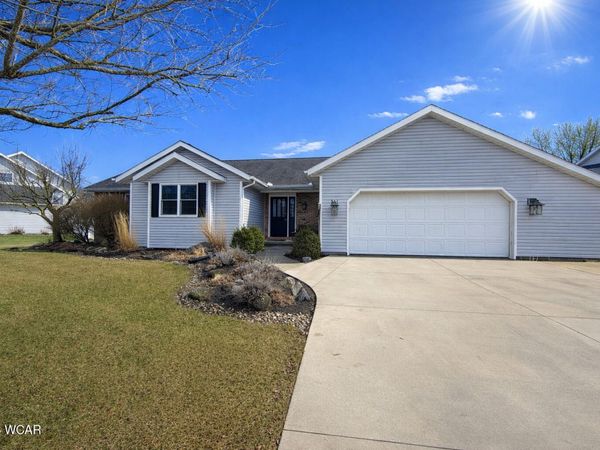 5643 Clover Ridge Drive, Elida, OH 45807