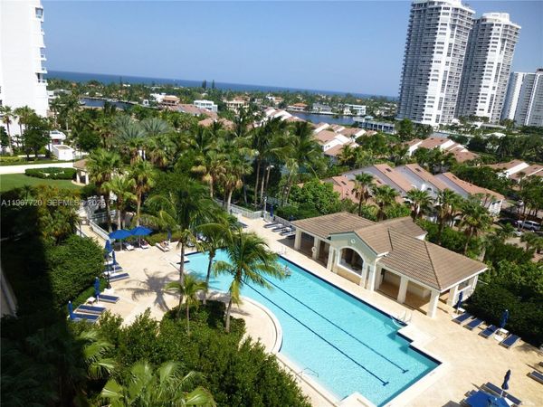 21055 Yacht Club Dr , Unit 1009, Aventura, FL 33180