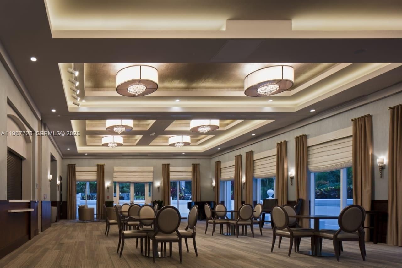 21055 Yacht Club Dr , Unit 1009, Aventura, FL 33180 Photo