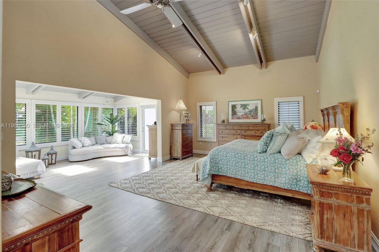 9290 SW 117th Ter, Pinecrest, FL 33176 Photo