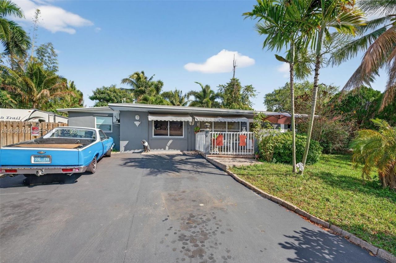 4280 NE 11th Ter, Pompano Beach, FL 33064 Photo