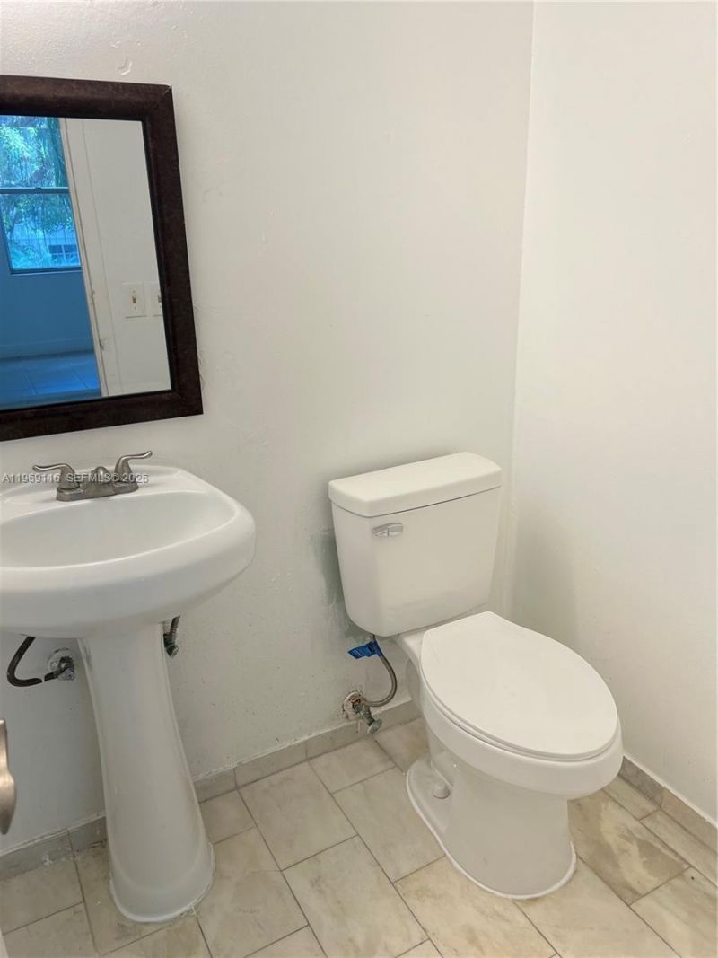 1800 Sans Souci Blvd , Unit 218, North Miami, FL 33181 Photo