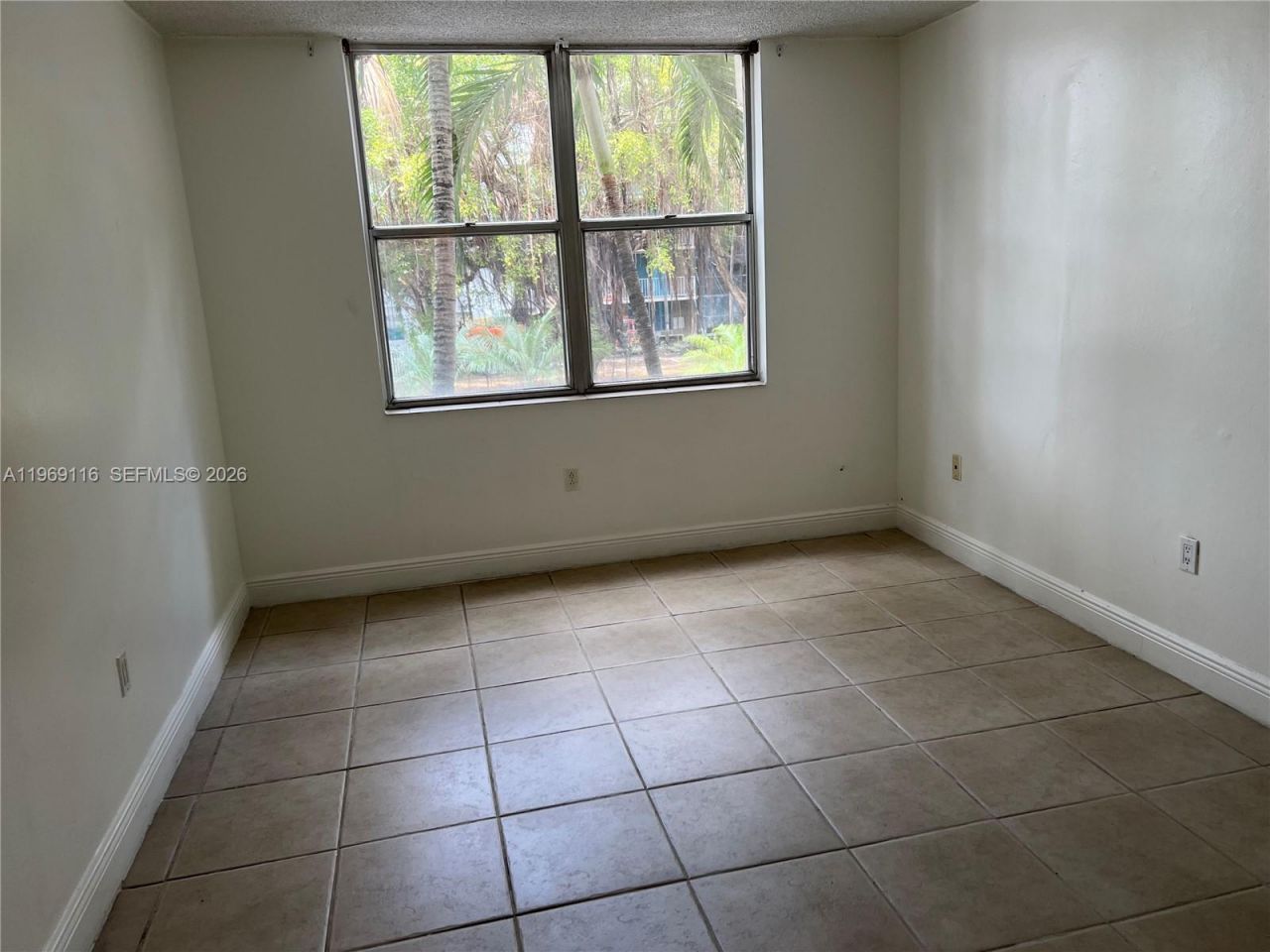 1800 Sans Souci Blvd , Unit 218, North Miami, FL 33181 Photo