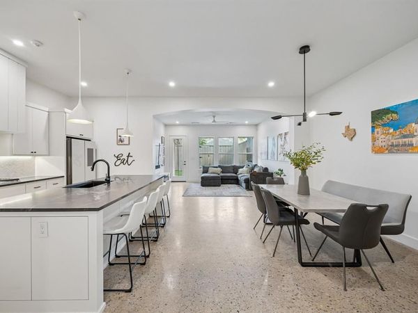 5104 Vandelia Street, Dallas, TX 75235