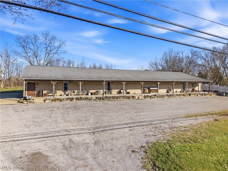 10725 Struthers Road, New Middletown, OH 44442 Photo 4