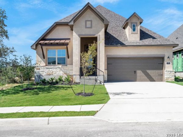 176 Burning Star, Castroville, TX 78009