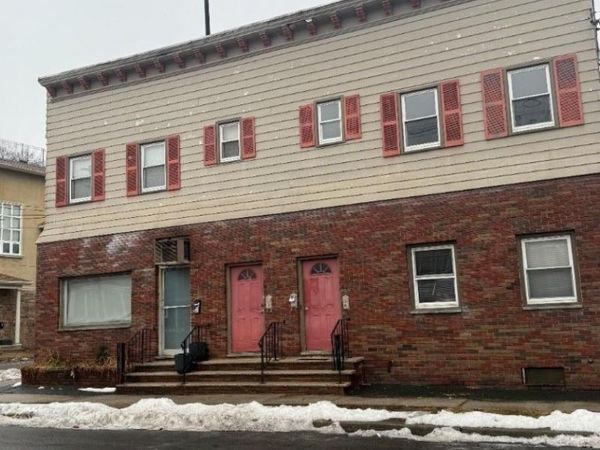 566 Valley St, Unit 2, Orange, NJ 07050