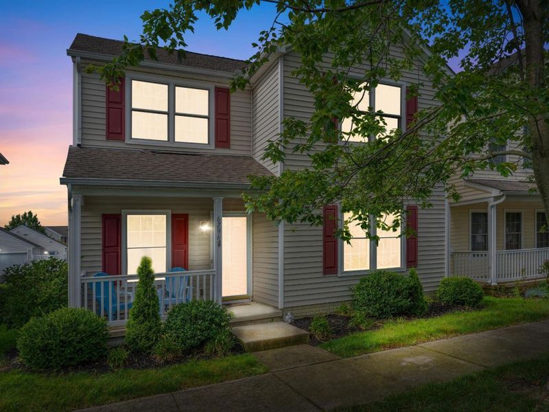 6296 Artesia Drive , Canal Winchester, OH 43110 Photo 2